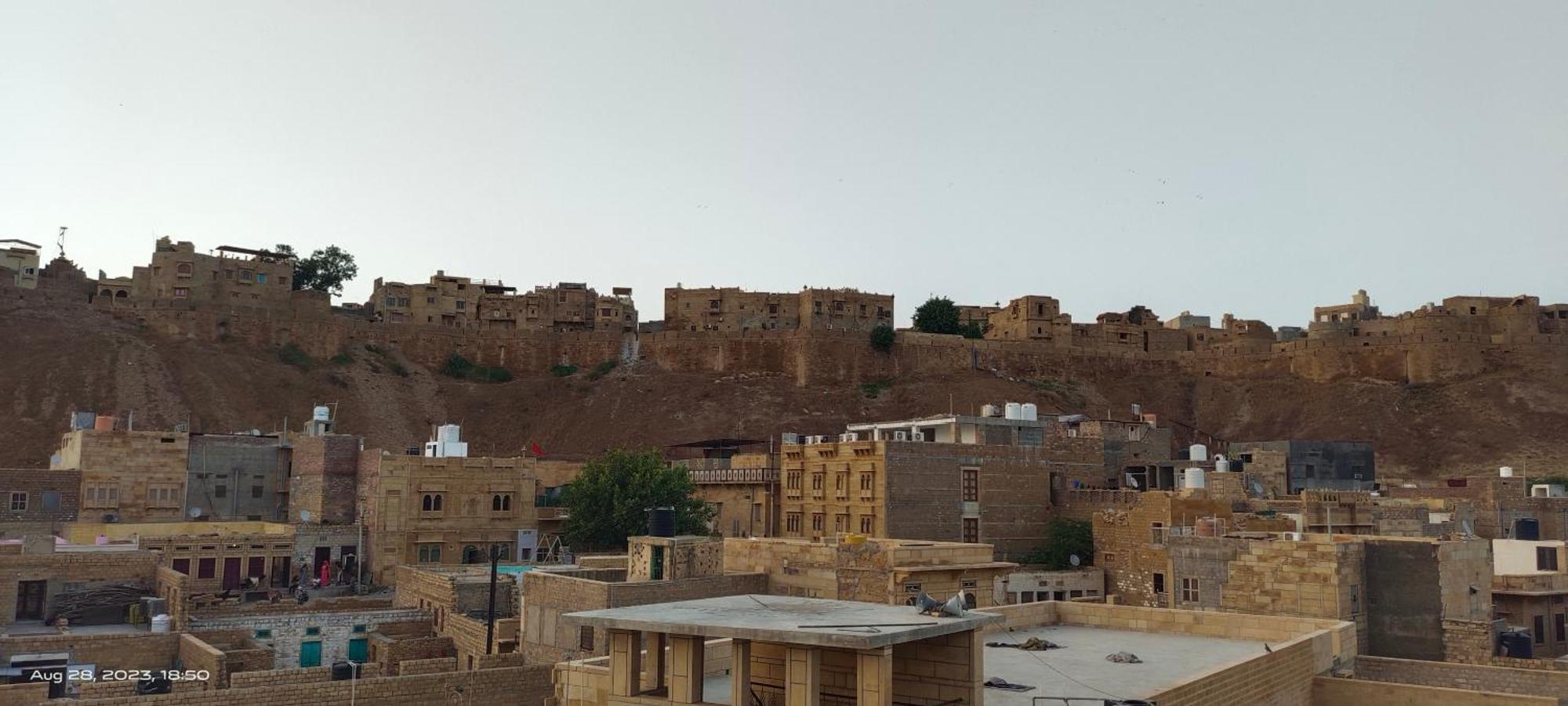 Hotel Sallu Safari Jaisalmer Extérieur photo